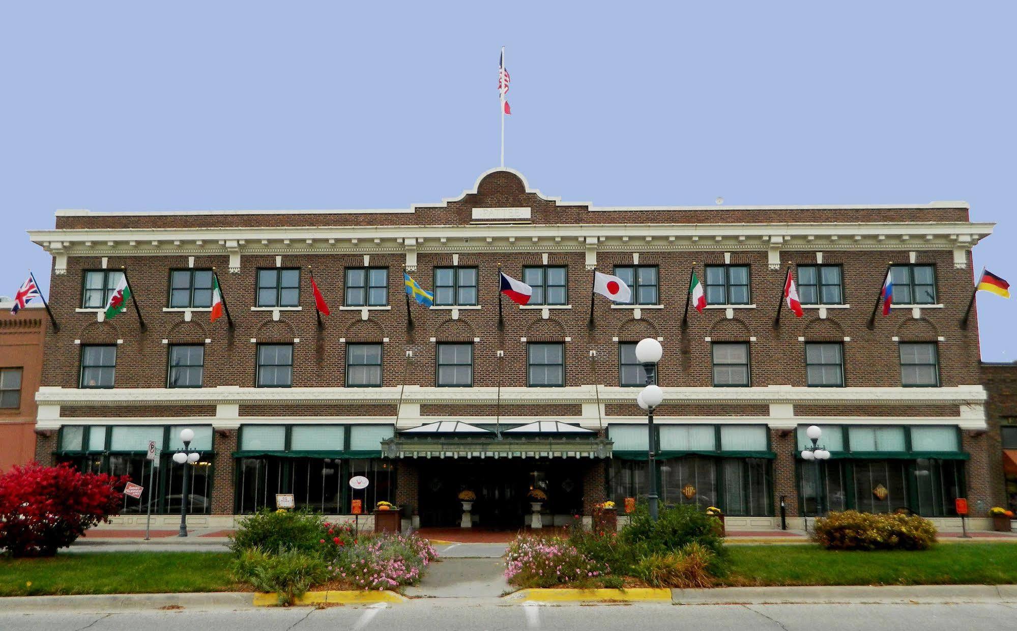 Hotel Pattee Perry Exteriér fotografie